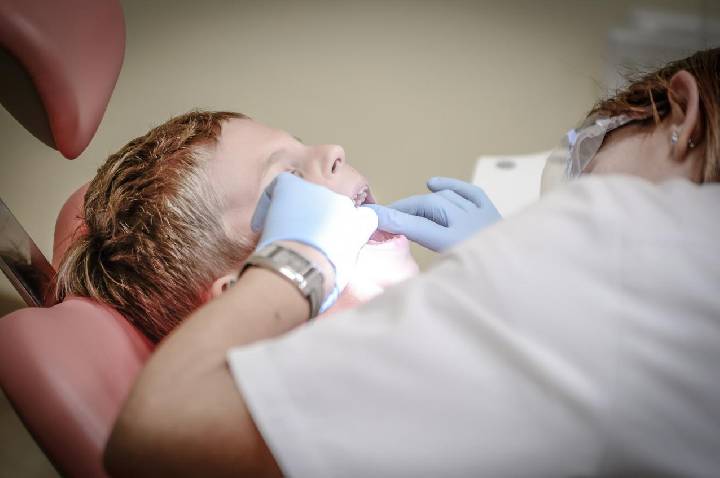 Como se habituar ao novo aparelho nos dentes